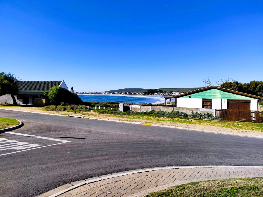 4 Bedroom Property for Sale in Britannia Bay Western Cape